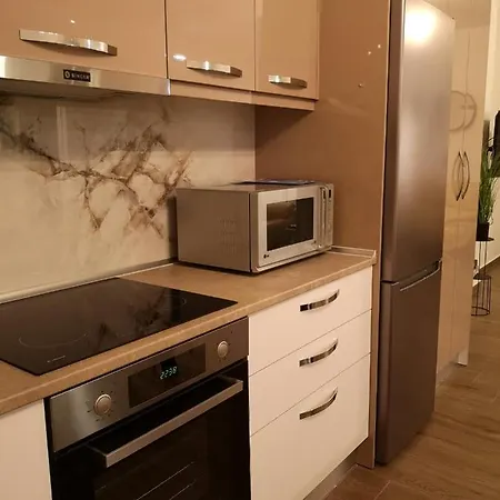 Sunny Holidays Kremastí