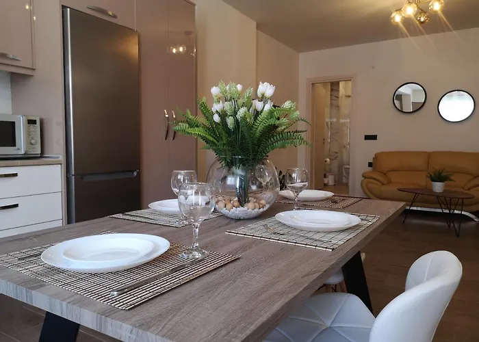 Sunny Holidays 公寓