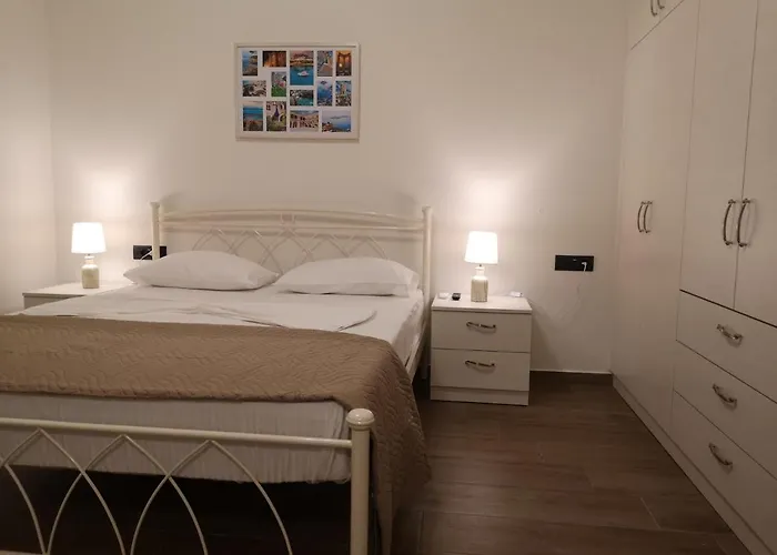 Sunny Holidays Kremastí